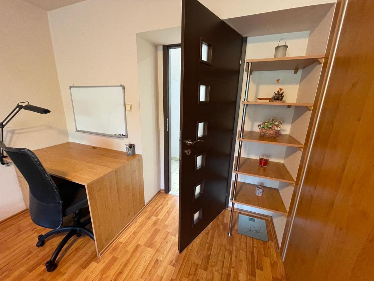 Apartman Bibi-D Komárno Exterior foto